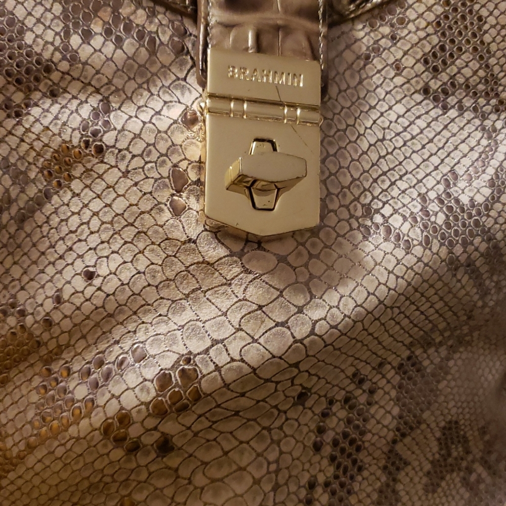 Purse - Picture 2 of 3